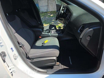 2015 Dodge Charger SE – miniatura 15