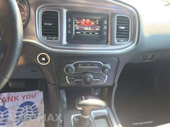 2015 Dodge Charger SE – miniatura 7