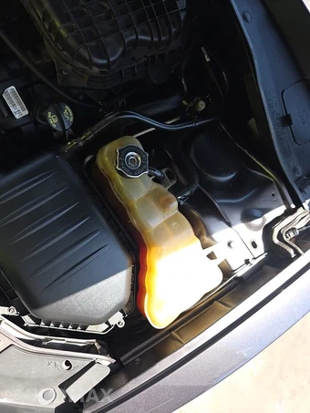 2015 Dodge Charger SE – miniatura 26