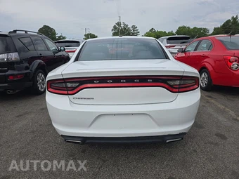2015 Dodge Charger SE – miniatura 5