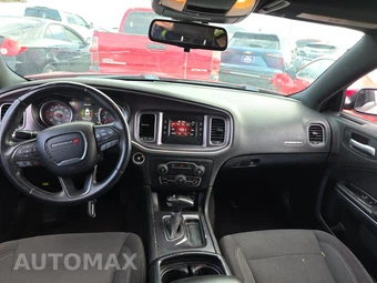 2015 Dodge Charger SE – miniatura 11