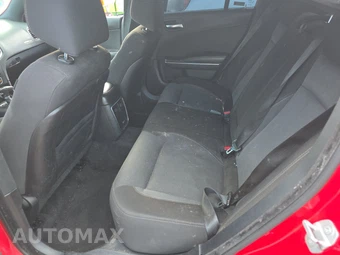 2015 Dodge Charger SE – miniatura 13