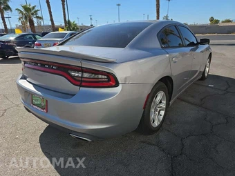 2015 Dodge Charger SE - miniatura 3