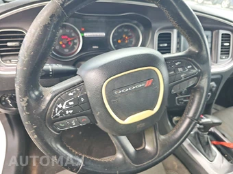 2015 Dodge Charger SE - miniatura 10