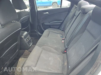 2015 Dodge Charger SE - miniatura 13
