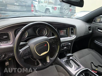 2015 Dodge Charger SE – miniatura 11