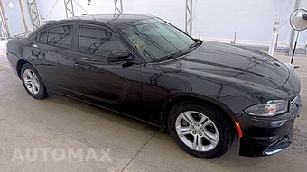2015 Dodge Charger SE – miniatura 3