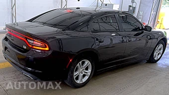 2015 Dodge Charger SE – miniatura 4