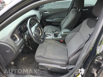 2015 Dodge Charger SE – miniatura 7