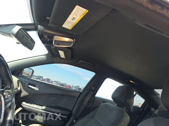 2015 Dodge Charger SE - miniatura 19