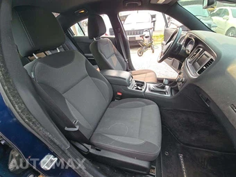 2015 Dodge Charger SE - miniatura 18
