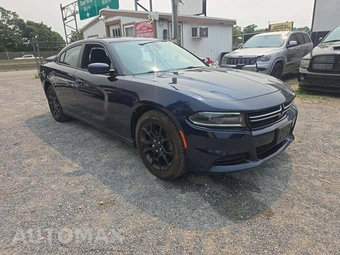 2015 Dodge Charger SE - miniatura 4