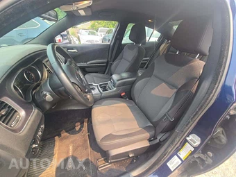 2015 Dodge Charger SE - miniatura 6