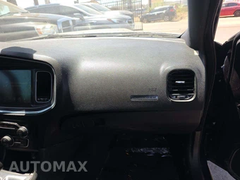 2015 Dodge Charger SXT – miniatura 16