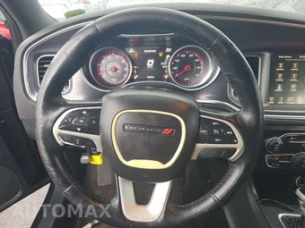 2015 Dodge Charger SXT – miniatura 10