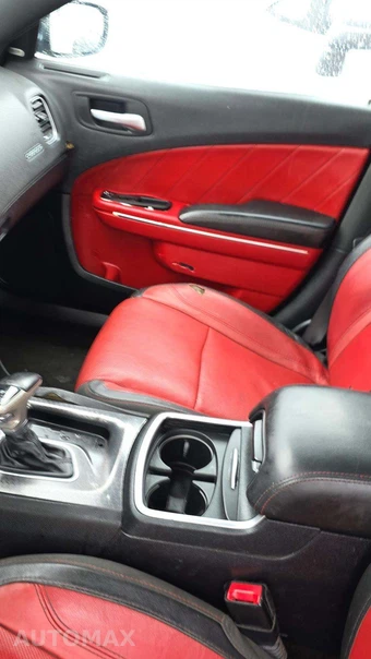 2015 Dodge Charger SXT – miniatura 27