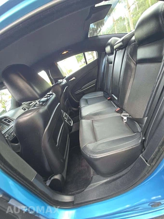 2015 Dodge Charger SXT - miniatura 10