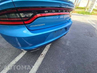 2015 Dodge Charger SXT - miniatura 23