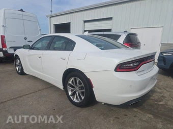 2015 Dodge Charger SXT – miniatura 6