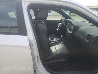 2015 Dodge Charger SXT – miniatura 8