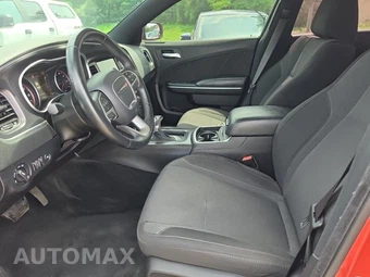 2015 Dodge Charger SXT – miniatura 13