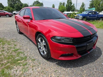 2015 Dodge Charger SXT – miniatura 3