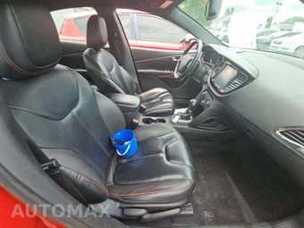 2015 Dodge Dart GT – miniatura 17