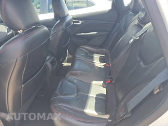 2015 Dodge Dart GT – miniatura 13