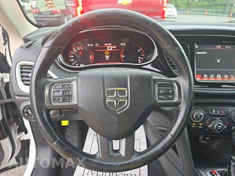 2015 Dodge Dart Limited - miniatura 10