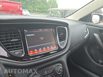 2015 Dodge Dart Limited - miniatura 11