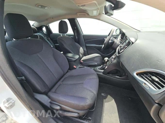 2015 Dodge Dart SE - miniatura 17