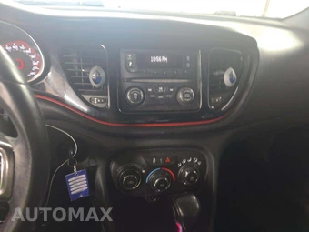 2015 Dodge Dart SXT – miniatura 10