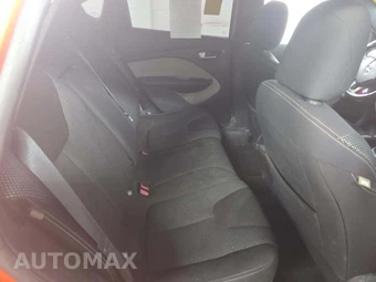 2015 Dodge Dart SXT – miniatura 16