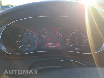 2015 Dodge Dart SXT - miniatura 12