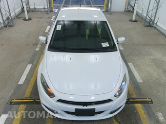 2015 Dodge Dart SXT - miniatura 2