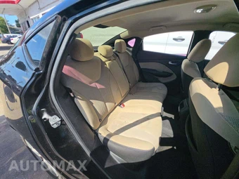 2015 Dodge Dart SXT – miniatura 16
