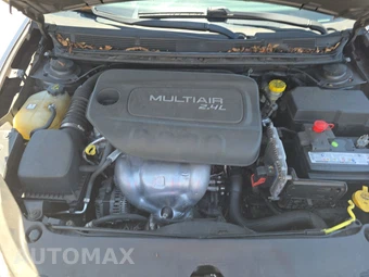 2015 Dodge Dart SXT - miniatura 15