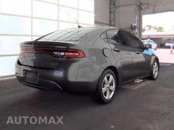 2015 Dodge Dart SXT - miniatura 4