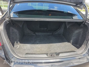 2015 Dodge Dart SXT – miniatura 16