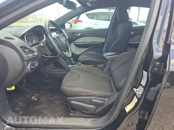 2015 Dodge Dart SXT – miniatura 7