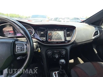 2015 Dodge Dart SXT – miniatura 11