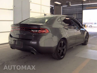 2015 Dodge Dart SXT – miniatura 4