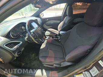 2015 Dodge Dart SXT – miniatura 7