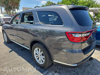 2015 Dodge Durango SXT - miniatura 2