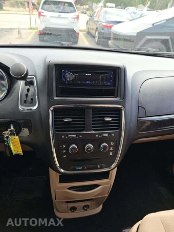 2015 Dodge Grand Caravan AVP 121.2" WB - miniatura 10