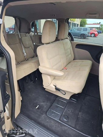2015 Dodge Grand Caravan AVP 121.2" WB - miniatura 17