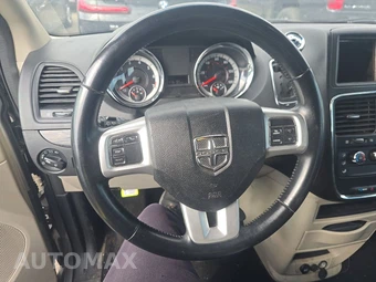 2015 Dodge Grand Caravan AVP 121.2" WB - miniatura 10