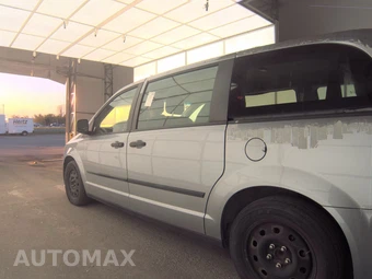 2015 Dodge Grand Caravan AVP 121.2" WB - miniatura 6