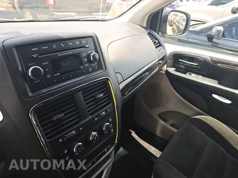 2015 Dodge Grand Caravan AVP 121.2" WB - miniatura 11