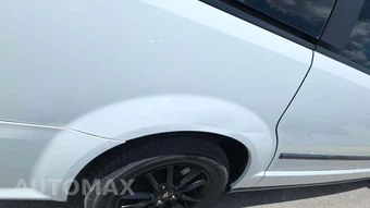 2015 Dodge Grand Caravan AVP 121.2" WB - miniatura 22